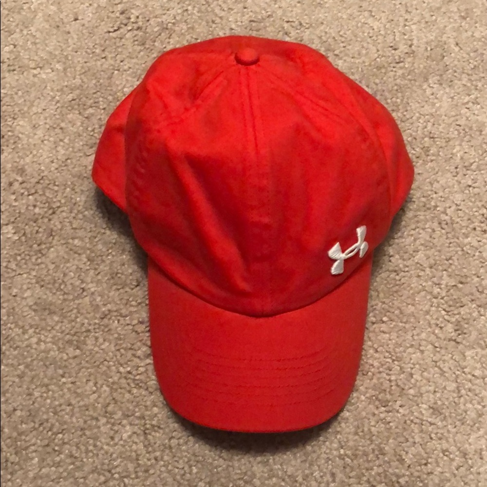 Adjustable canvas baseball hat